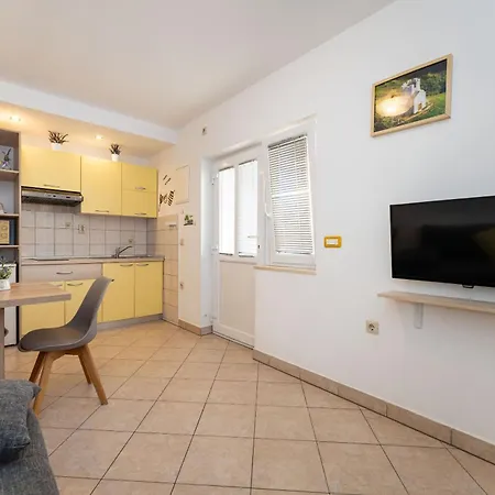 Apartment Nadica - Free Parking *