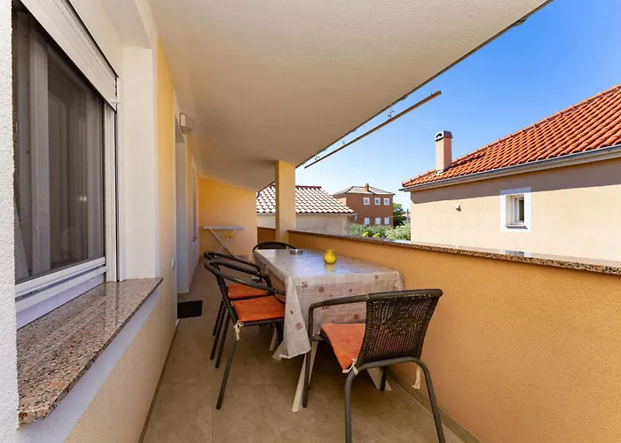 Апартаменты Nadica Нин